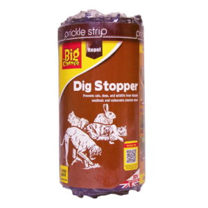 Dig Stopper / Gravestopp piggmatte. 2m. x 28cm. - Hold dyra vekk!